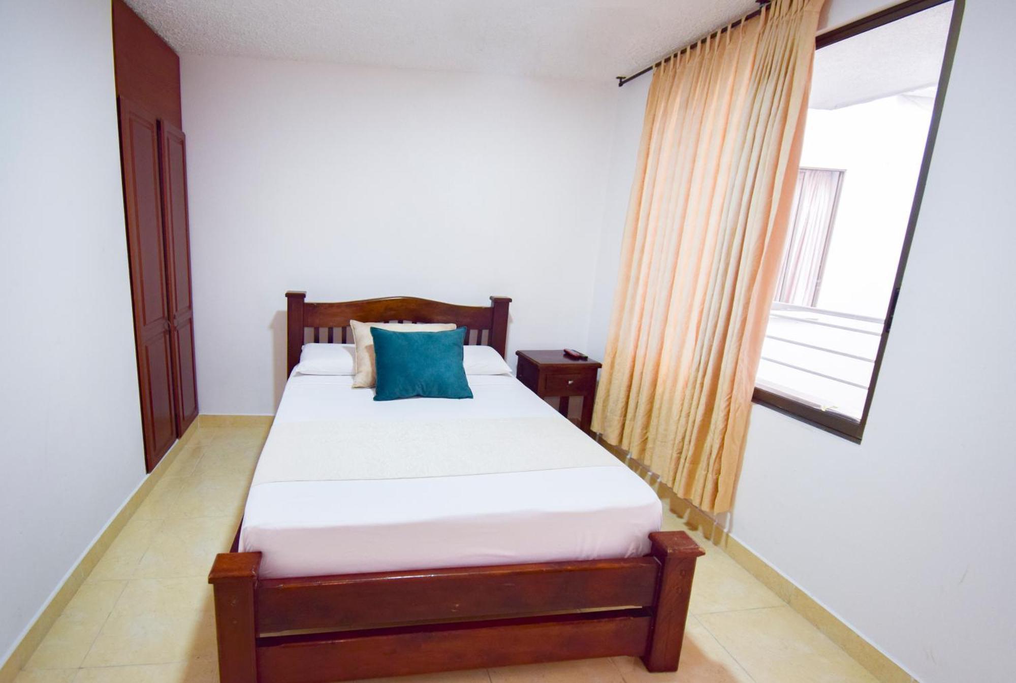 Hotel Toledo Plaza 아르메니아 외부 사진