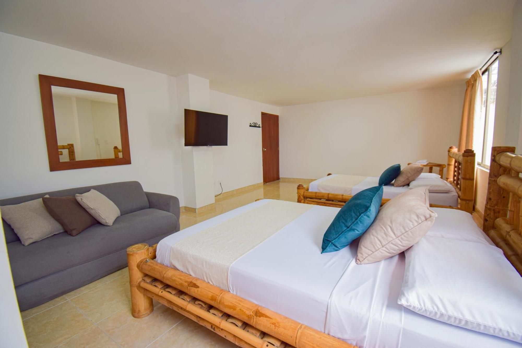Hotel Toledo Plaza 아르메니아 외부 사진