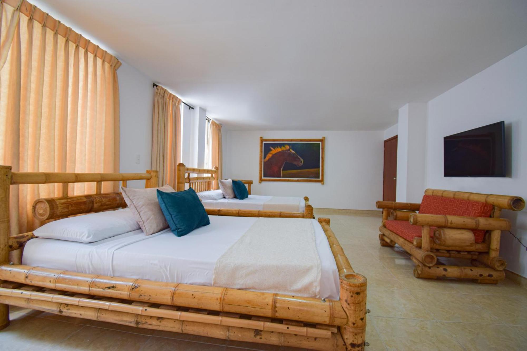 Hotel Toledo Plaza 아르메니아 외부 사진