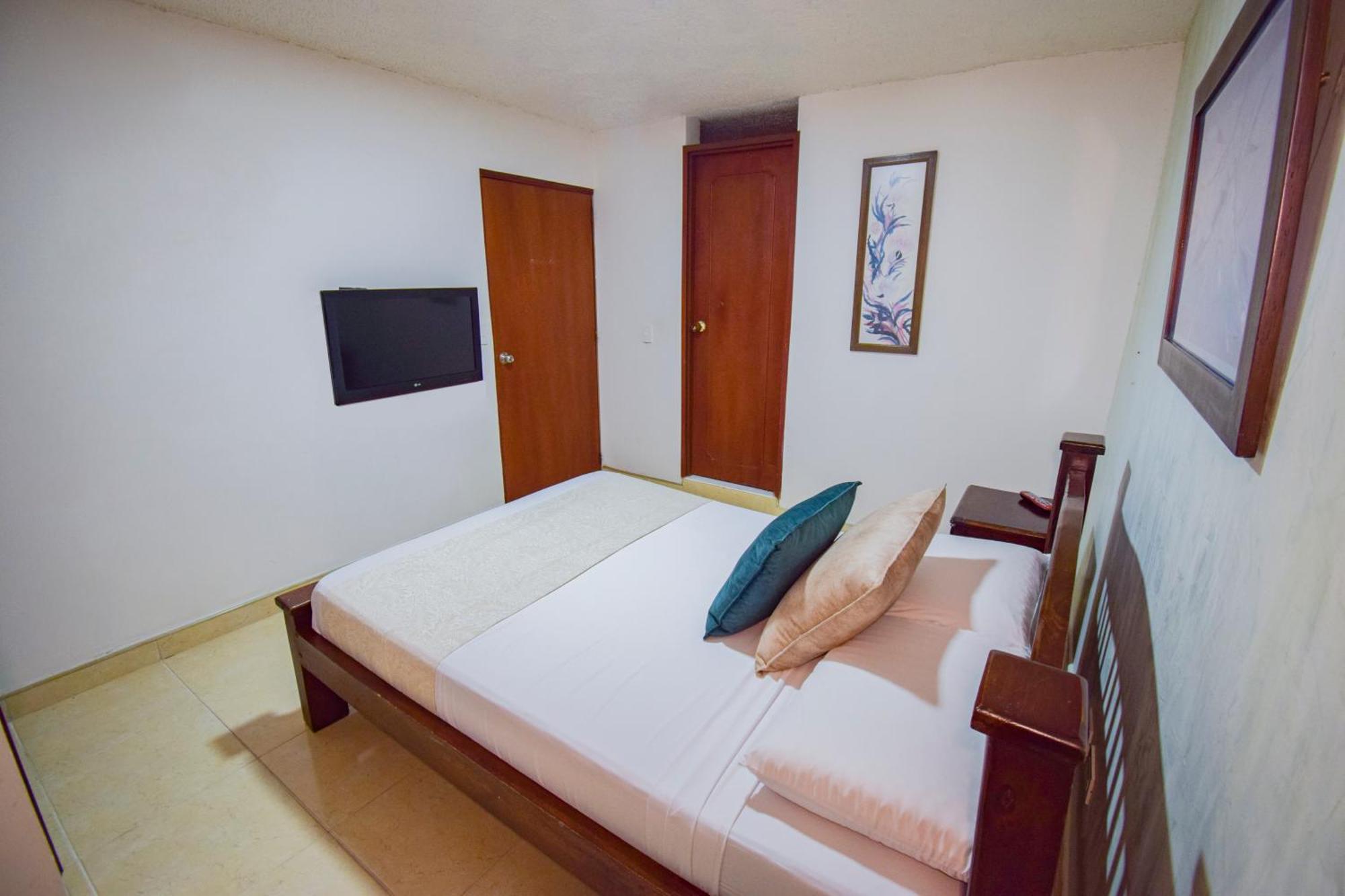 Hotel Toledo Plaza 아르메니아 외부 사진