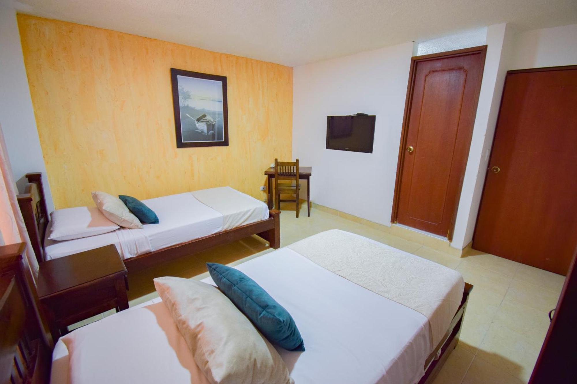 Hotel Toledo Plaza 아르메니아 외부 사진