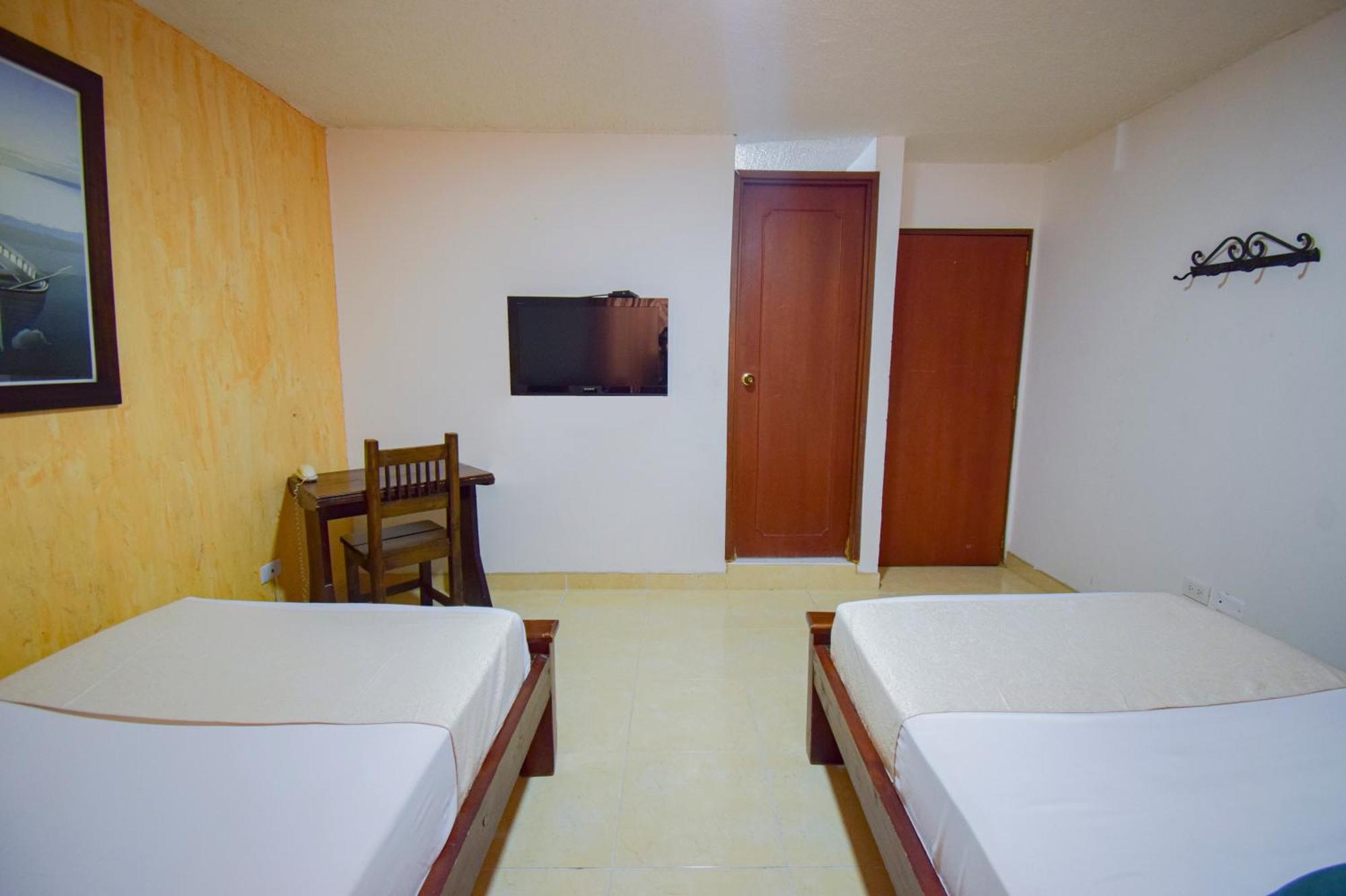 Hotel Toledo Plaza 아르메니아 외부 사진