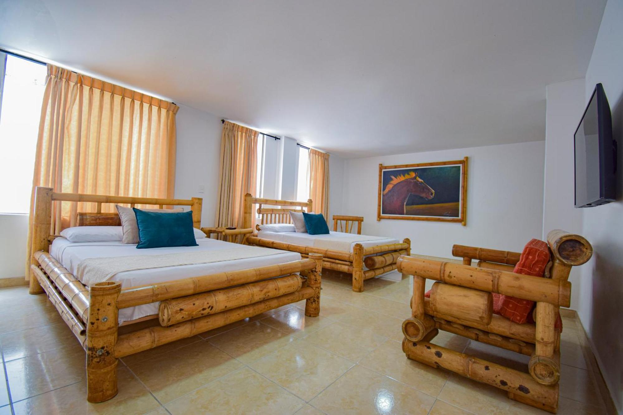 Hotel Toledo Plaza 아르메니아 외부 사진