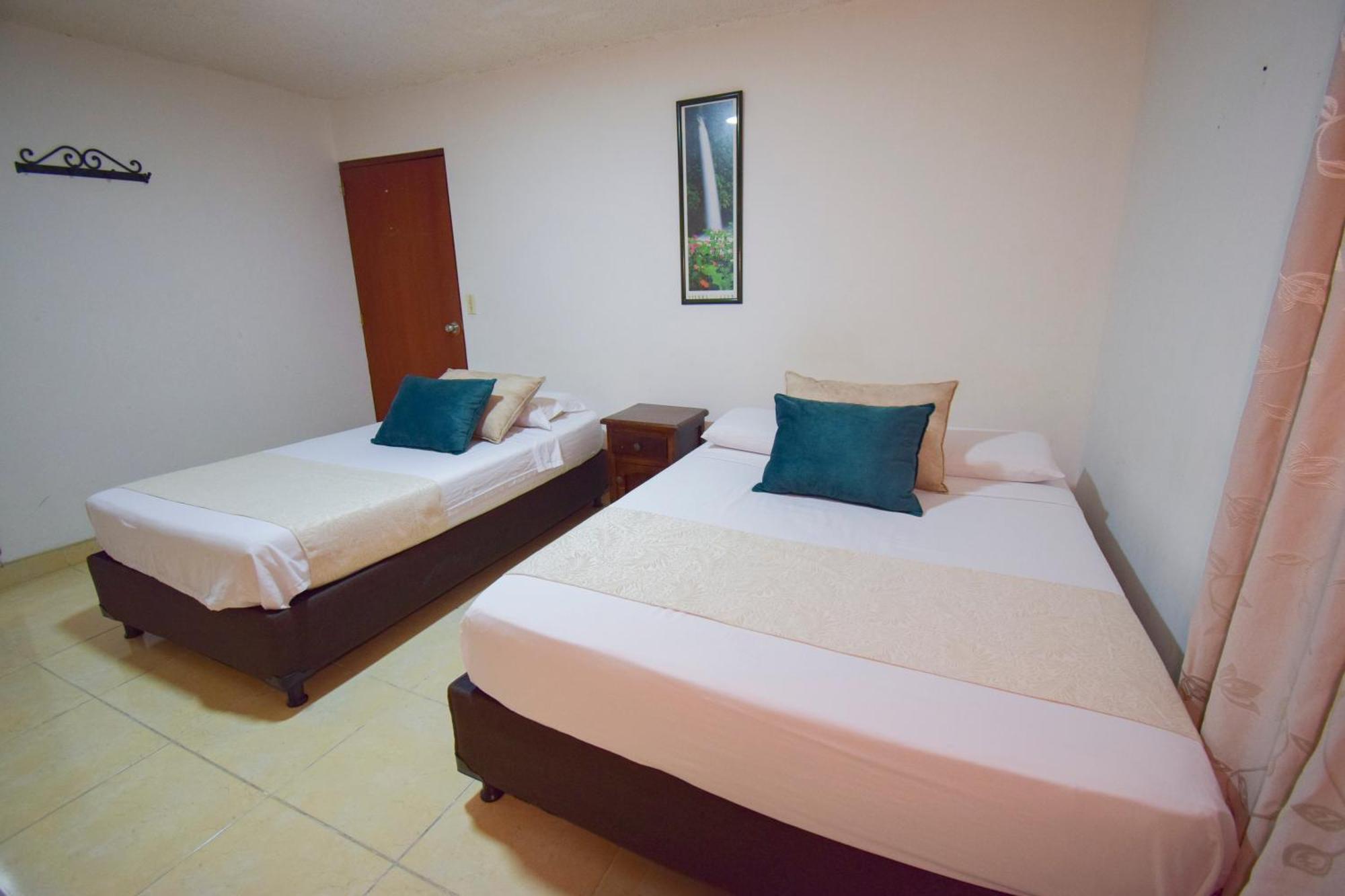 Hotel Toledo Plaza 아르메니아 외부 사진