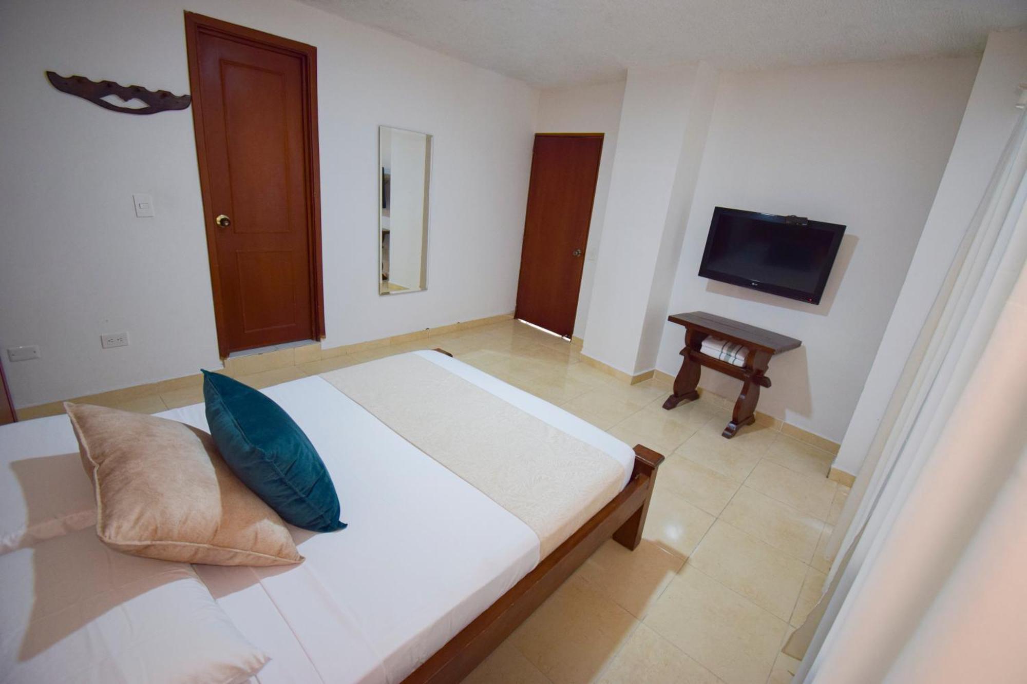 Hotel Toledo Plaza 아르메니아 외부 사진
